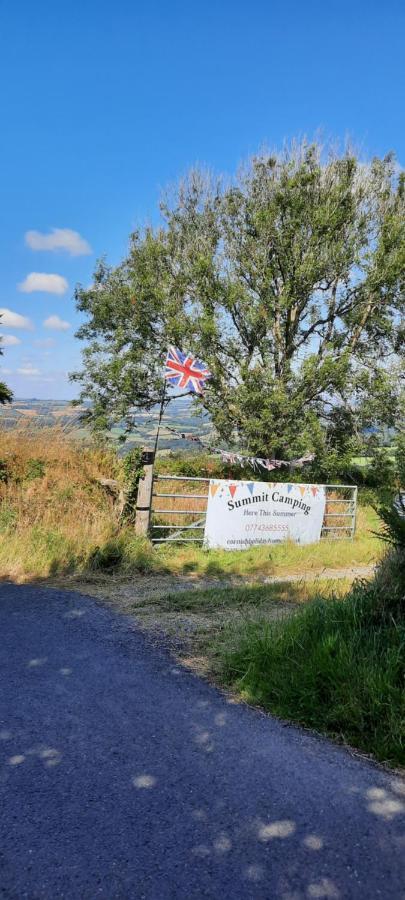 Summit Camping Kit Hill Cornwall Panoramic Views Grass Pitch From 15Pn Or Bella Bell Tent 75Pn Callington Zewnętrze zdjęcie