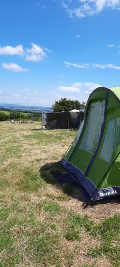 Summit Camping Kit Hill Cornwall Panoramic Views Grass Pitch From 15Pn Or Bella Bell Tent 75Pn Callington Zewnętrze zdjęcie